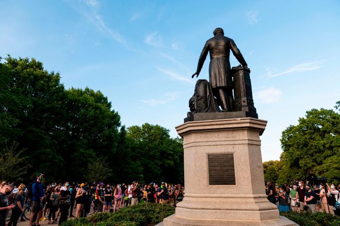 10 of the Most Controversial Statues and Monuments Around the World