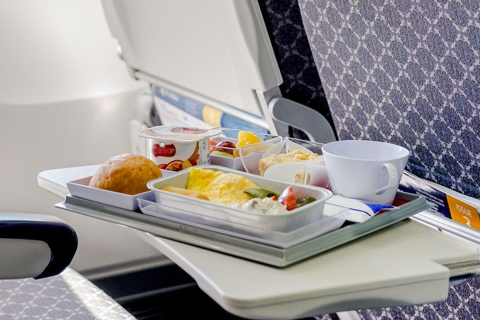 Fact Check: Do an Airplane’s Pilot and Co-Pilot Really Eat Different Meals?