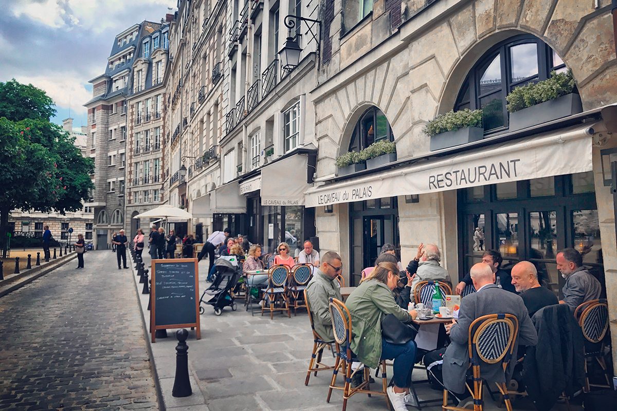 6 Countries With The Longest Lunch Breaks In The World Gettyimages 689531658