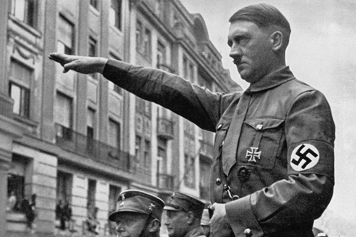 12 Famous Hoaxes That (almost) Fooled Everyone Gettyimages 119505258