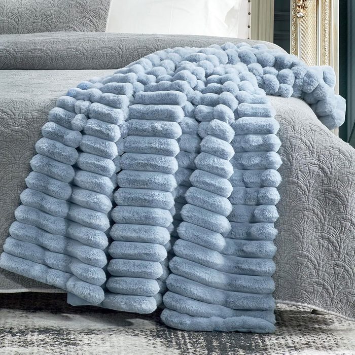 Cozy Bliss Faux Fur Throw Blanket